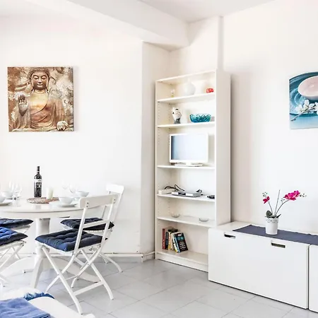 Neptune-2 By Interhome *
